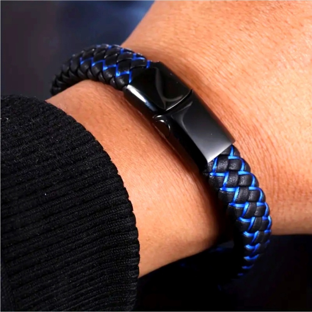 💛 Blue & Black Woven Leather Bracelet - Picture 4 of 5